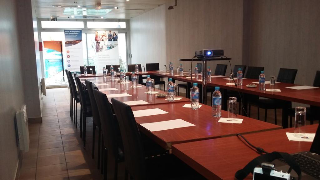 Comfort Hotel Rosporden Concarneau Dış mekan fotoğraf